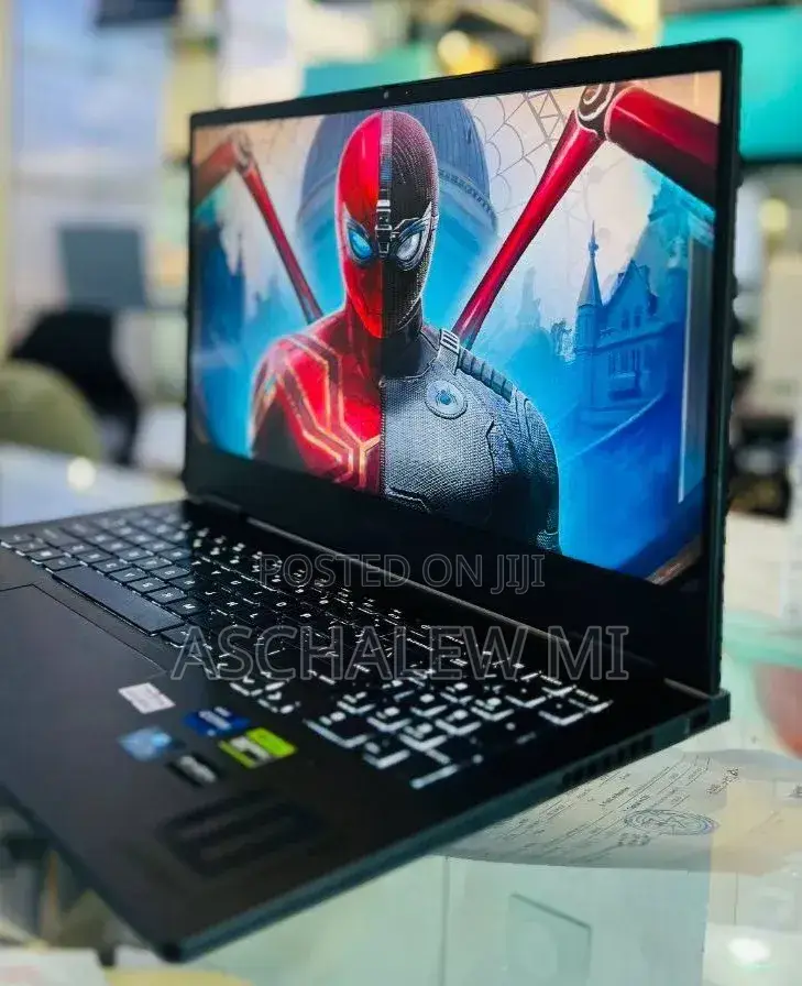 New Laptop HP Omen 16 16GB Intel Core i9 SSD 1T