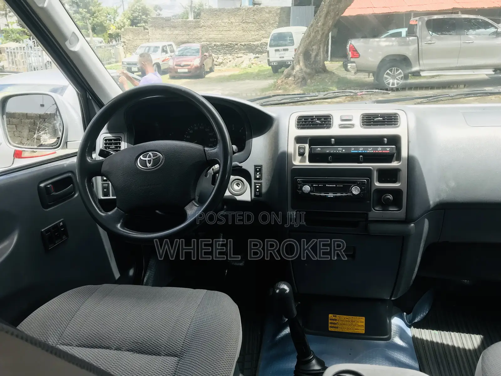 Toyota HiAce 2008 Silver