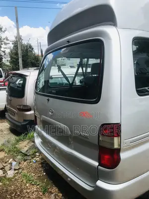 Toyota HiAce 2008 Silver