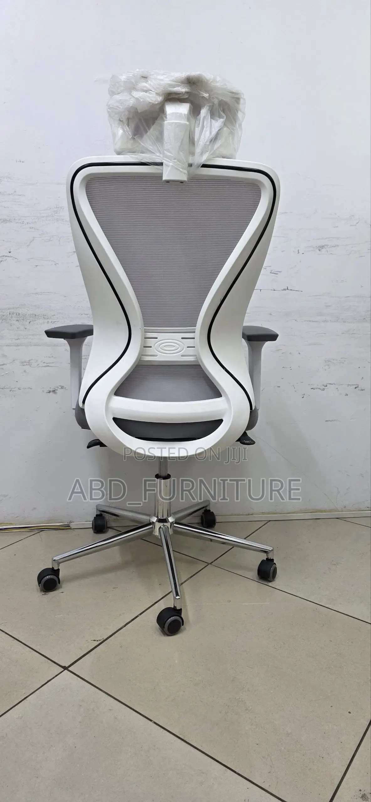 Modern Managerial Chair