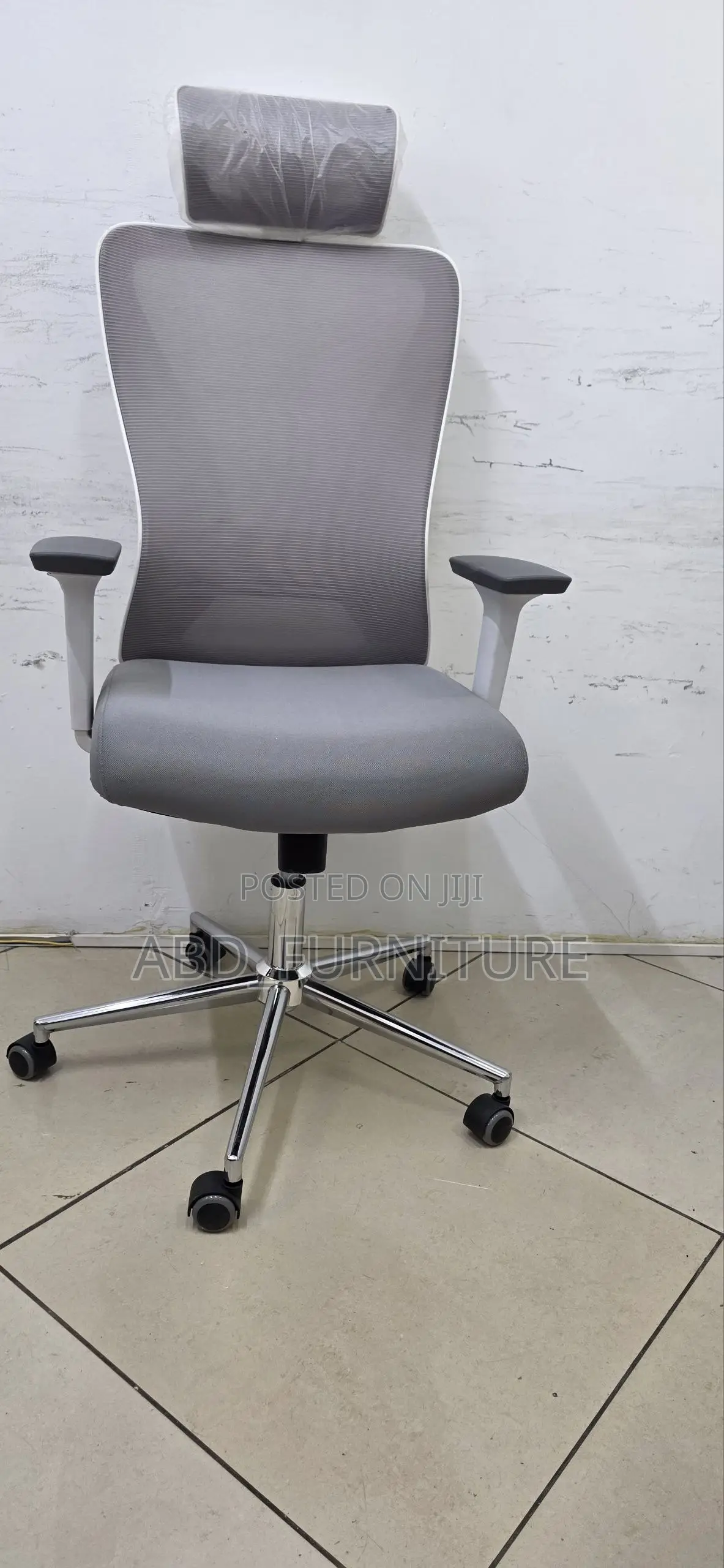Modern Managerial Chair