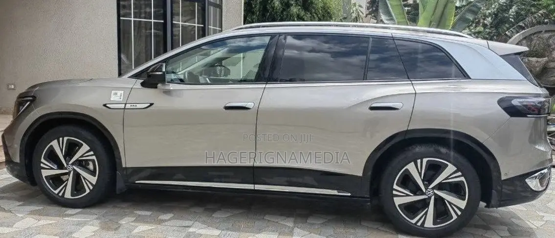 New Volkswagen ID.6 2023 Silver