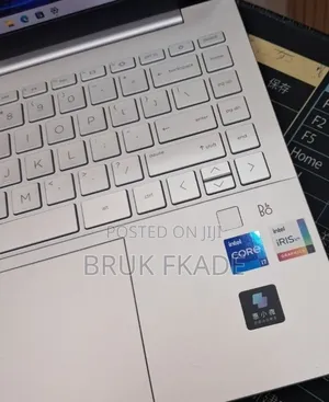 New Laptop HP Pavilion 14 16GB Intel Core i7 SSD 512GB