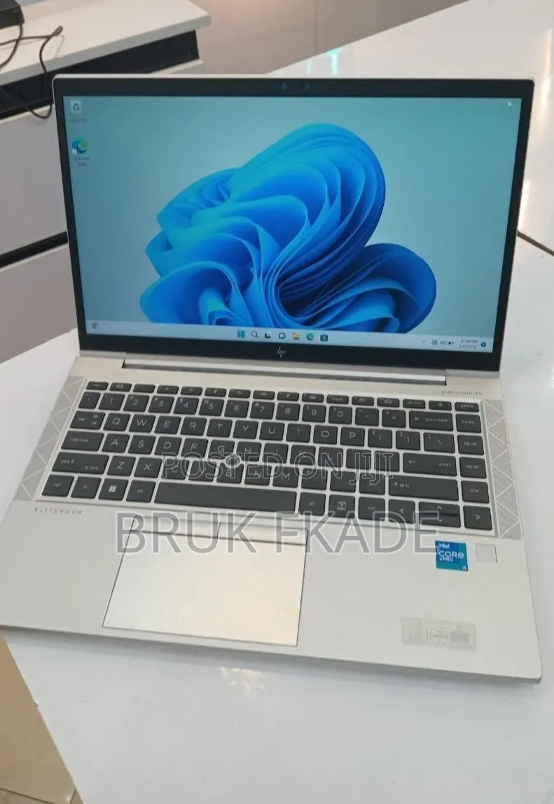 New Laptop HP EliteBook x360 1030 G4 16GB Intel Core i5 SSD 512GB