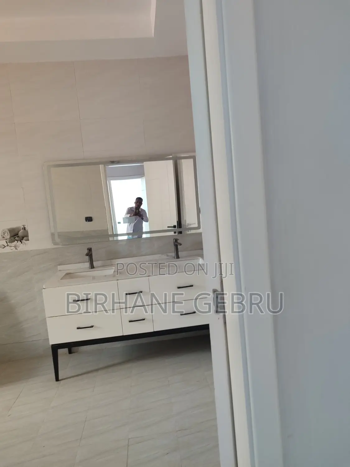 7bdrm House in G+2+ Teracce, Bole for sale