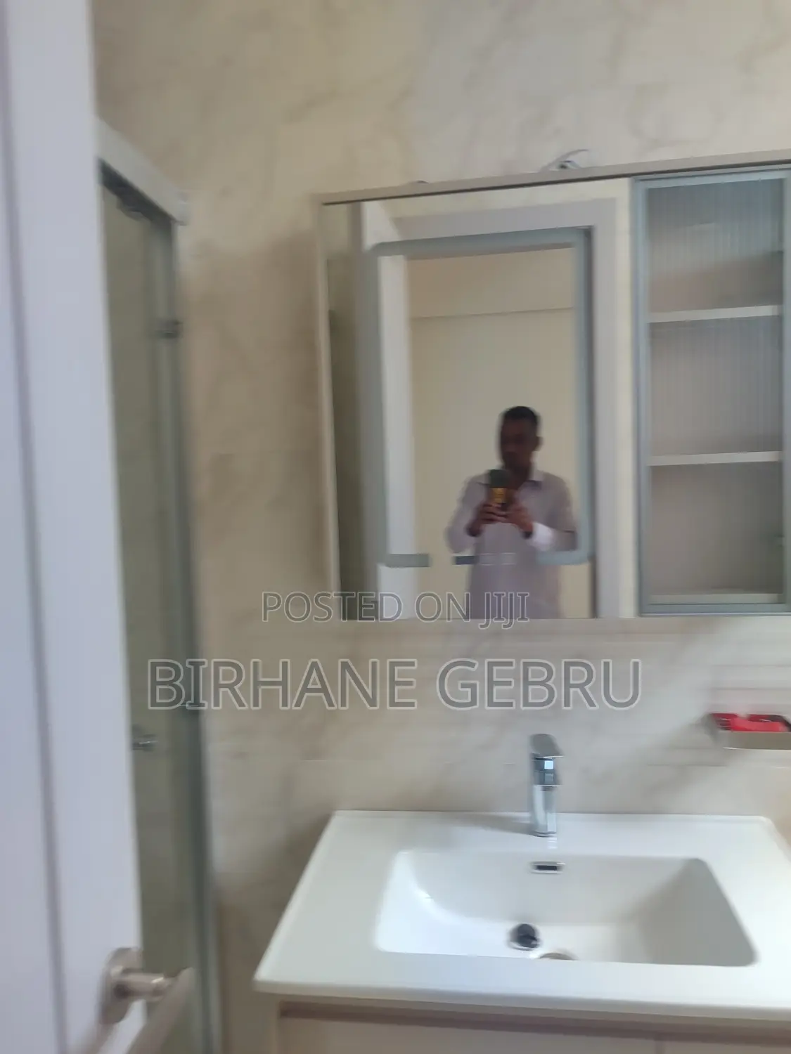 6bdrm House in G+2 House, Bole for rent