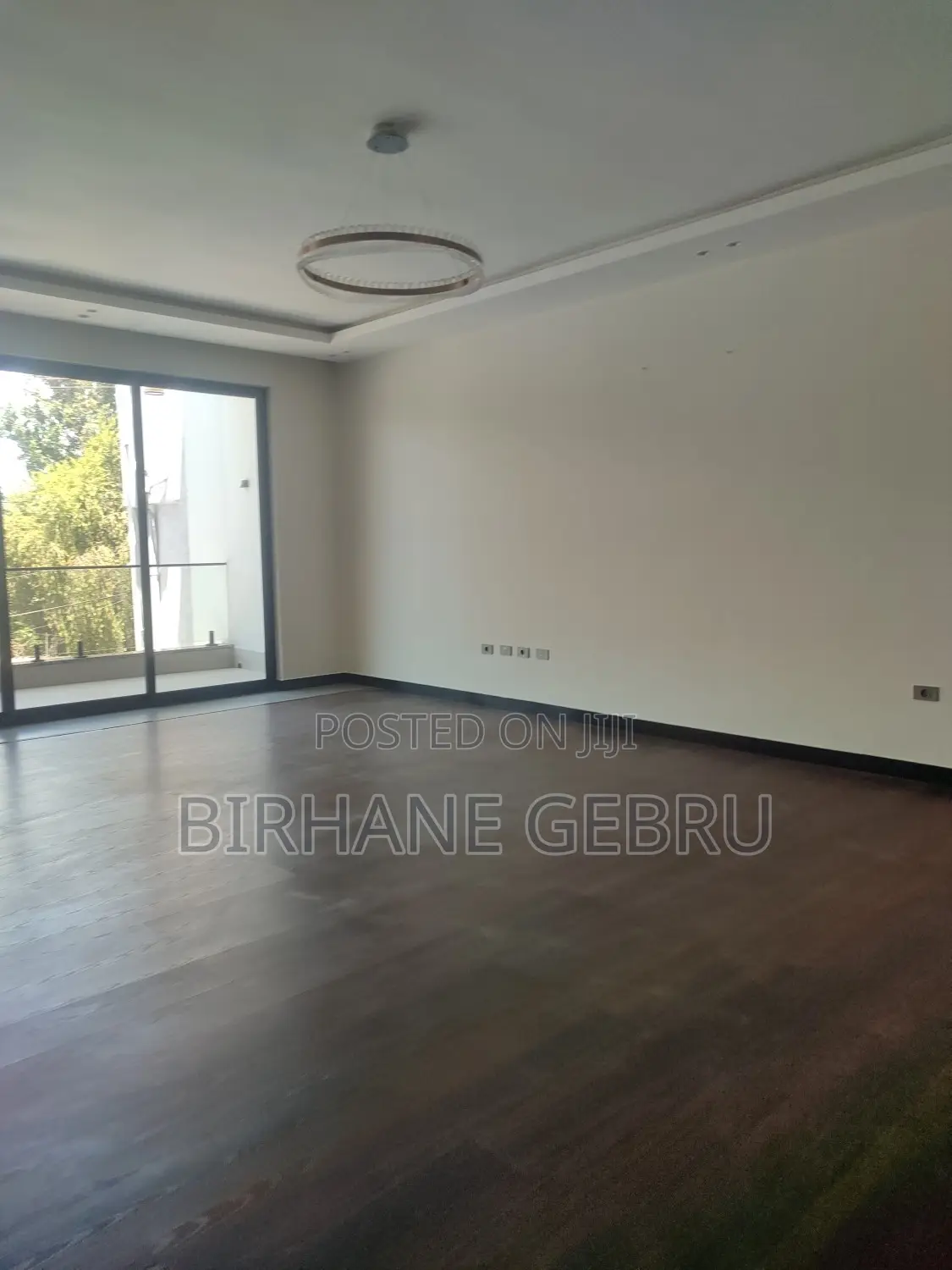 6bdrm House in G+2 House, Bole for rent