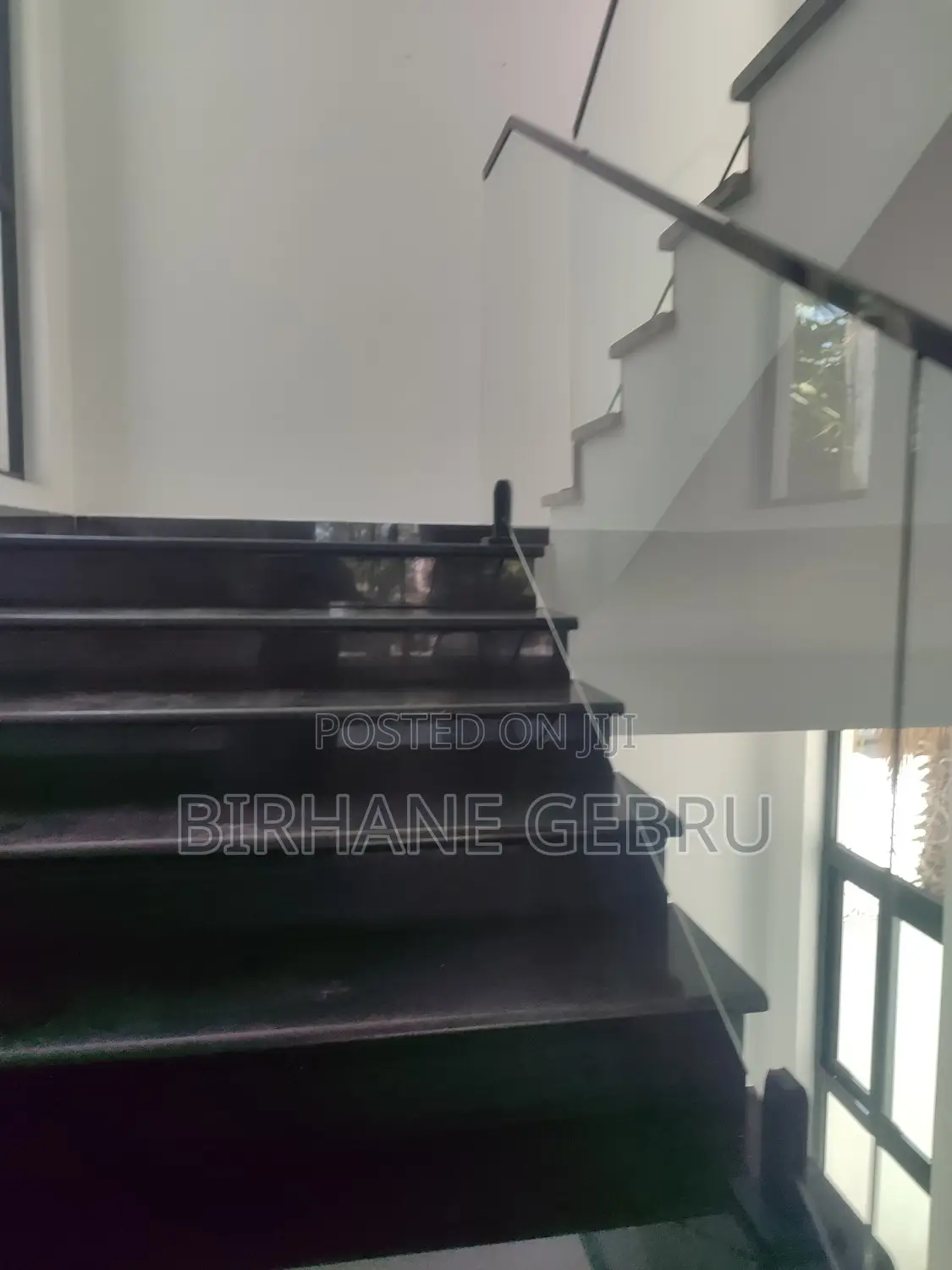 6bdrm House in G+2 House, Bole for rent