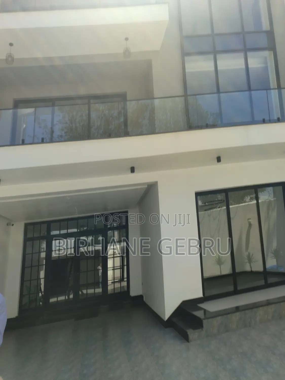 6bdrm House in G+2 House, Bole for rent