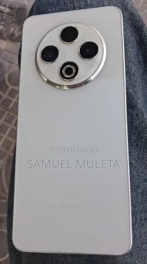Tecno Spark 30C 128 GB White
