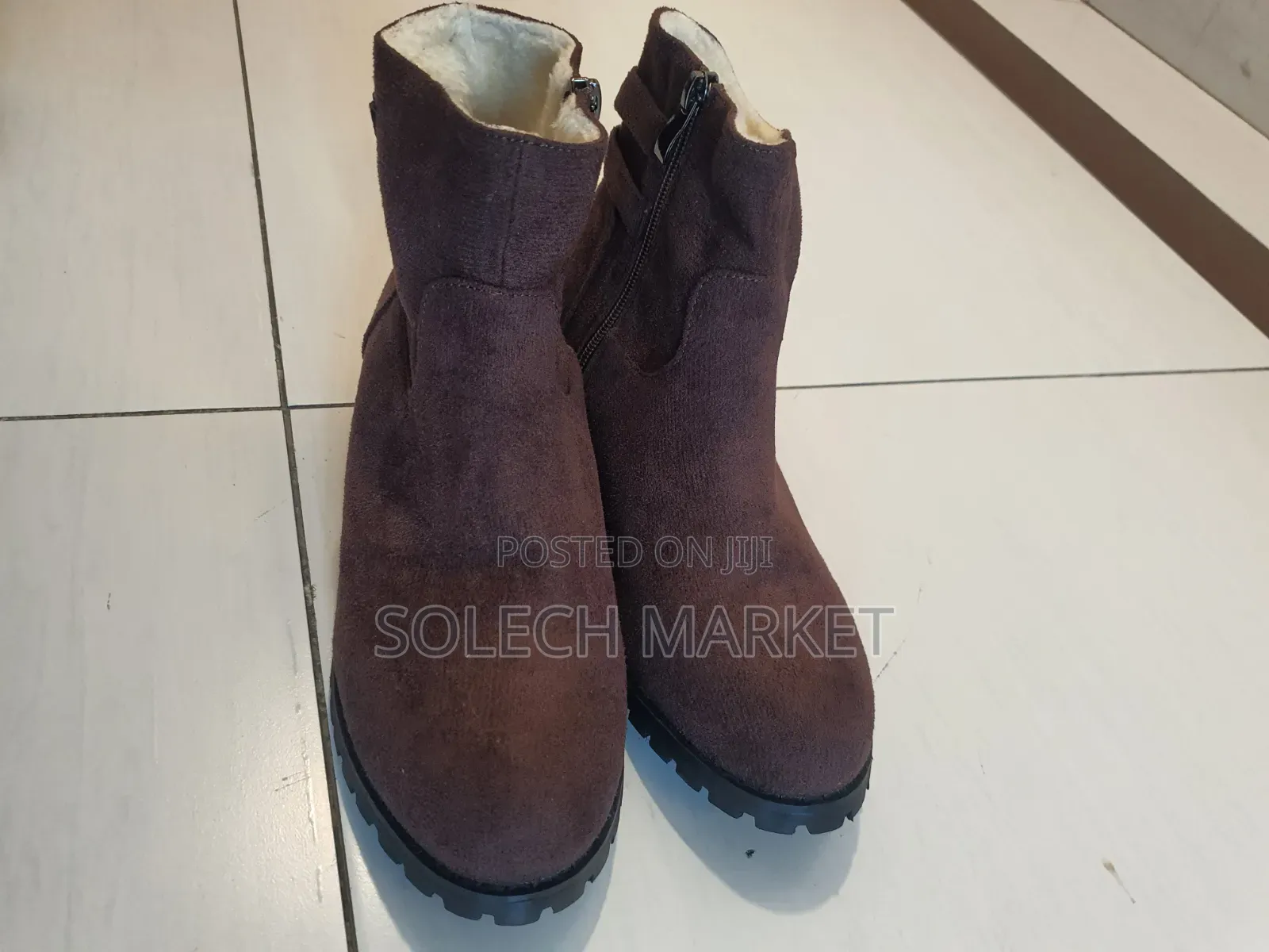 Brown Women's Ankle Boots Featuring Decorative