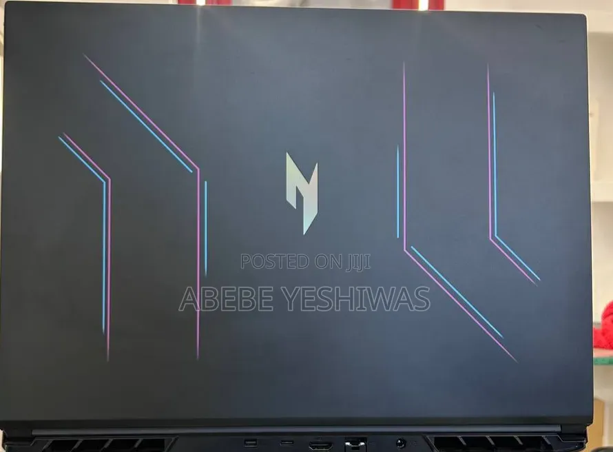 New Laptop Apple MacBook Air 2025 M4 16GB Intel Core i7 SSD 1T