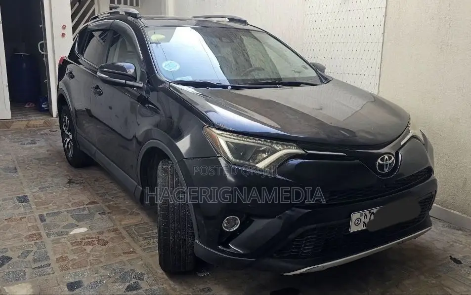 Toyota RAV4 2018 Black