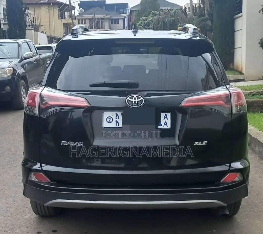 Toyota RAV4 2018 Black