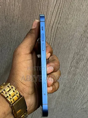 Apple iPhone 12 64 GB Blue
