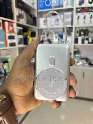 Rugga's RGW-10v Super Fast Charging Power Bank (10,000mah)