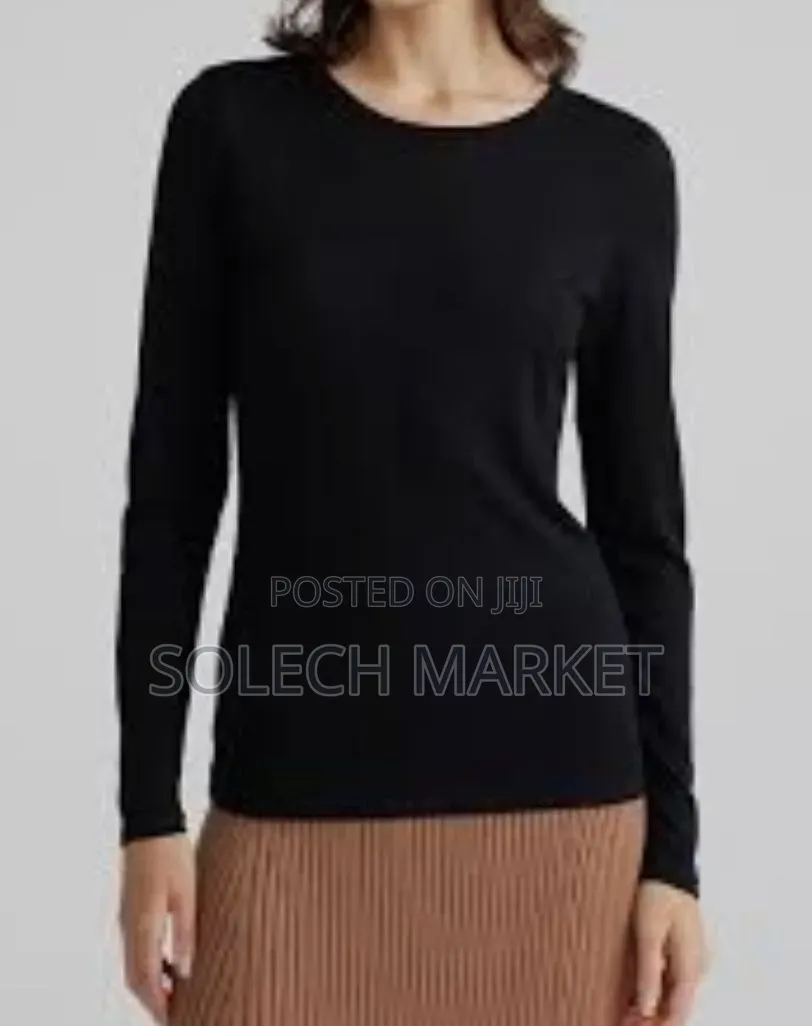 Toorallie Women's Crew Merino Tee in Black