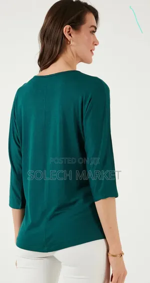Green Crinkle Button-Front Blouse
