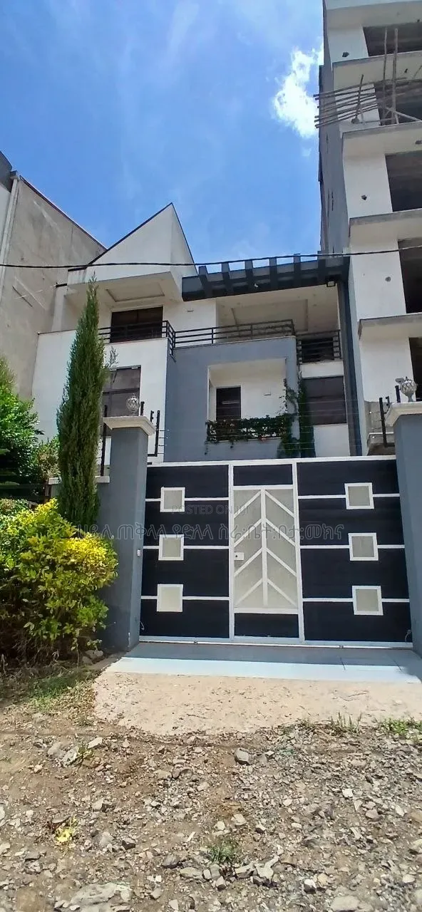 Furnished 8bdrm Townhouse/Terrace in Ayat Area, Yeka for sale
