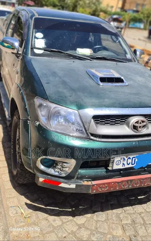Toyota Hilux 2007 Green