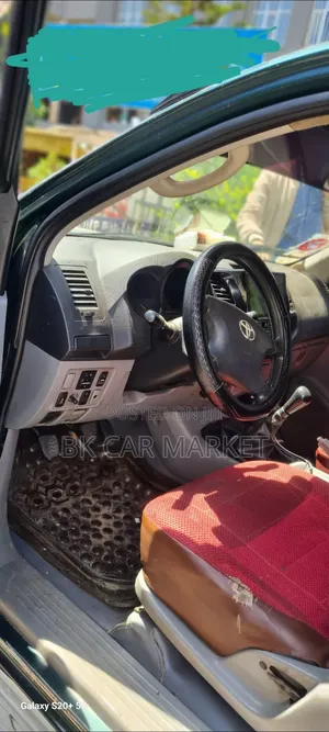 Toyota Hilux 2007 Green