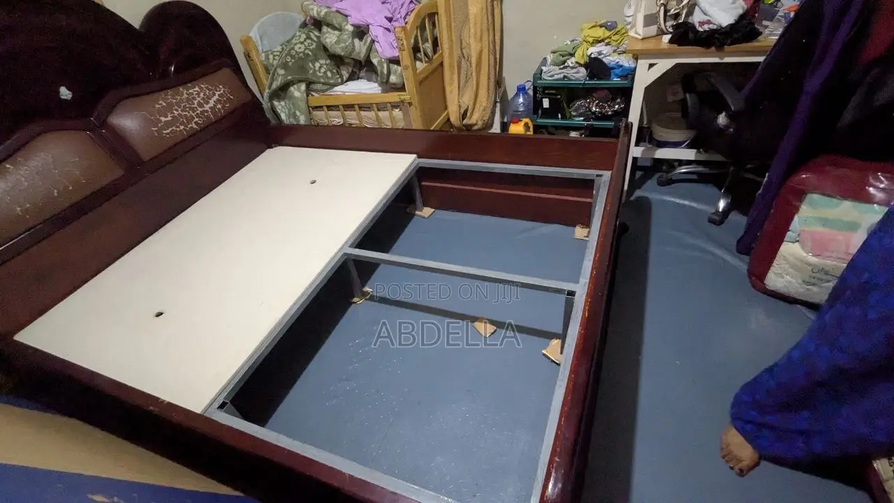 High Quality Bed