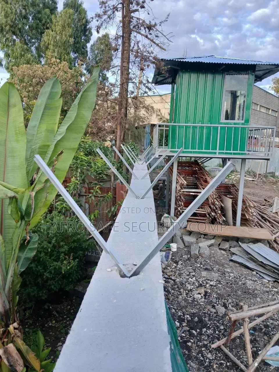 አደገኛ አጥር Danger Fence ,Electric Fence