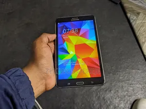Tablet 8 GB Black
