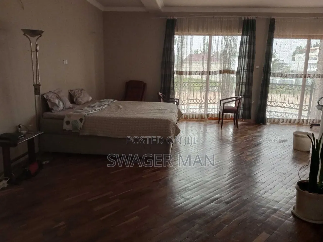 Furnished 7bdrm Townhouse/Terrace in ጣፎ Ccd ፊትለፊት, Yeka for sale