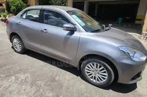 Suzuki Dzire 2022 Silver