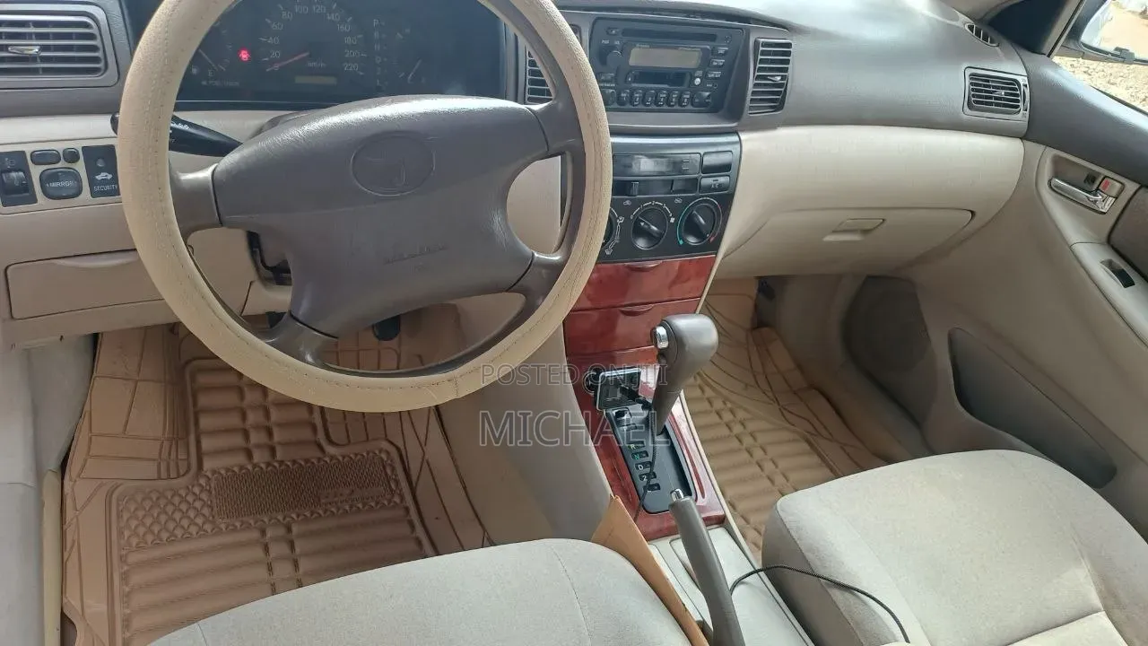 Toyota Corolla Sedan Automatic 2003 Silver