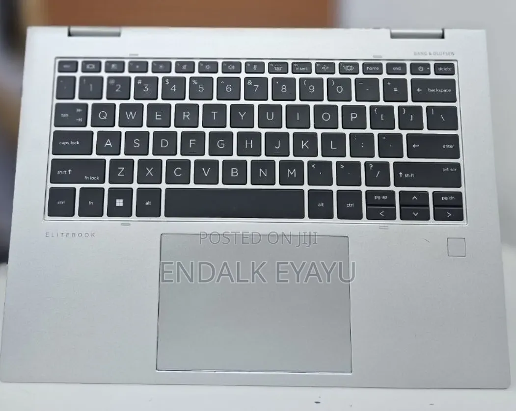 New Laptop HP EliteBook x360 1040 G9 16GB Intel Core i7 SSD 512GB
