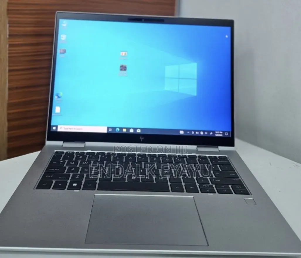 New Laptop HP EliteBook x360 1040 G9 16GB Intel Core i7 SSD 512GB