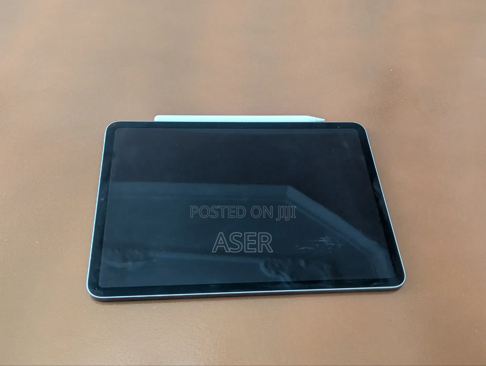 Apple iPad Pro 12.9 (2022) 128 GB Silver