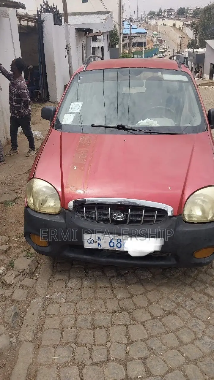 Hyundai Atos 1999 Red