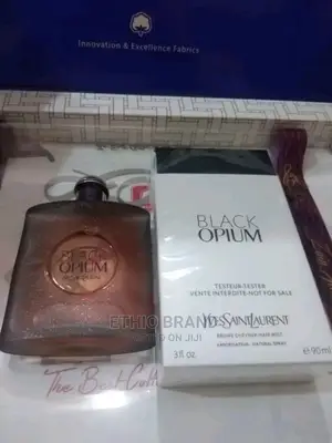 Photo - Black Opium For