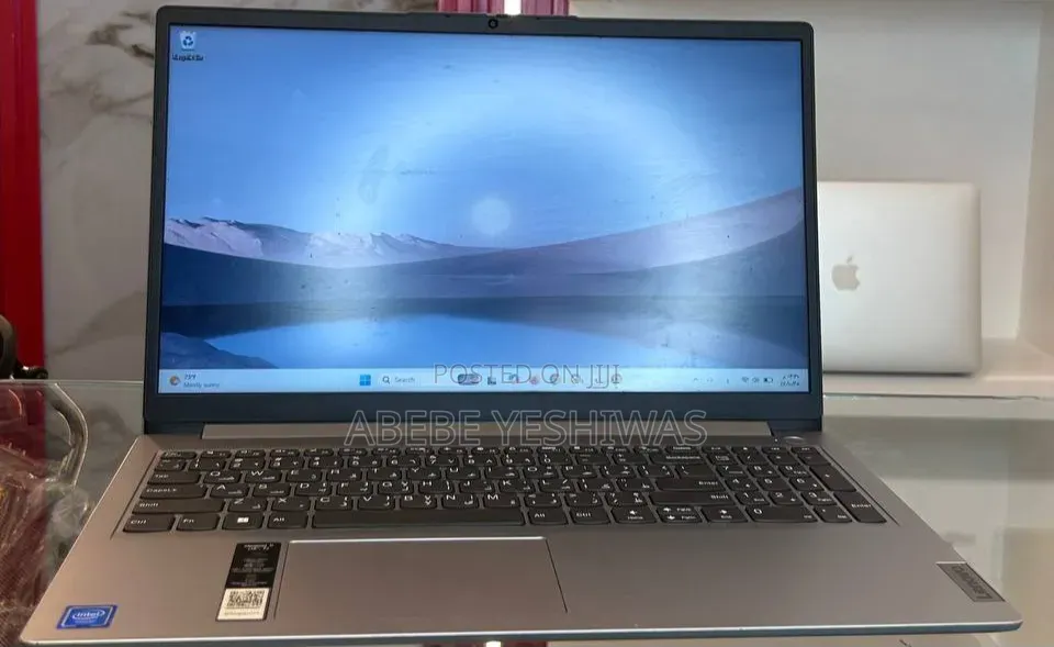New Laptop Lenovo IdeaPad 1 4GB Intel Celeron SSD 256GB