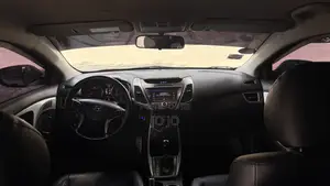 Hyundai Avante 2015 Silver