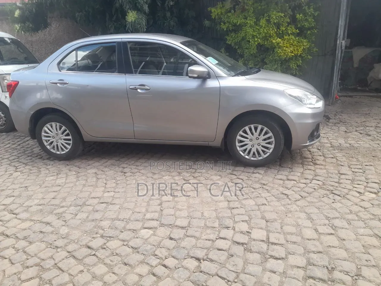 Suzuki Dzire 2022 Silver