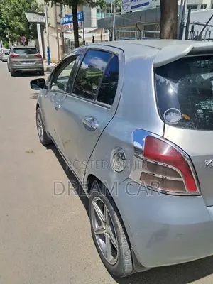 Toyota Yaris 2006 Silver
