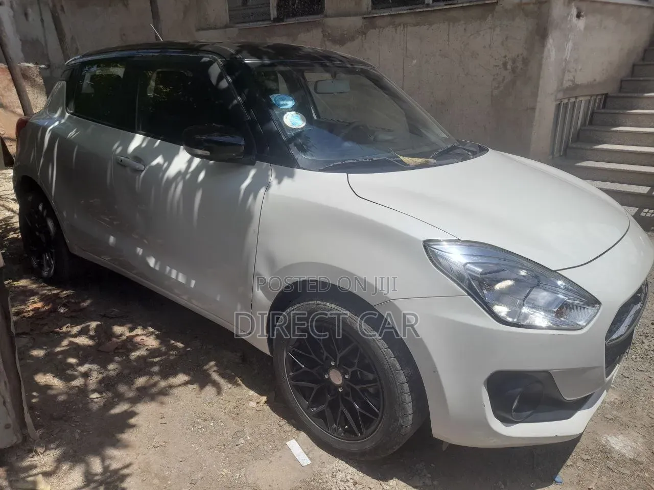 Suzuki Swift 2022 White