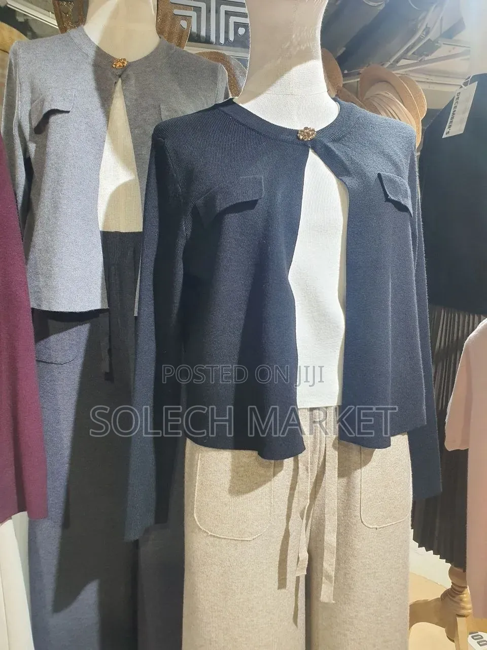 Beige Knit Ensemble Features