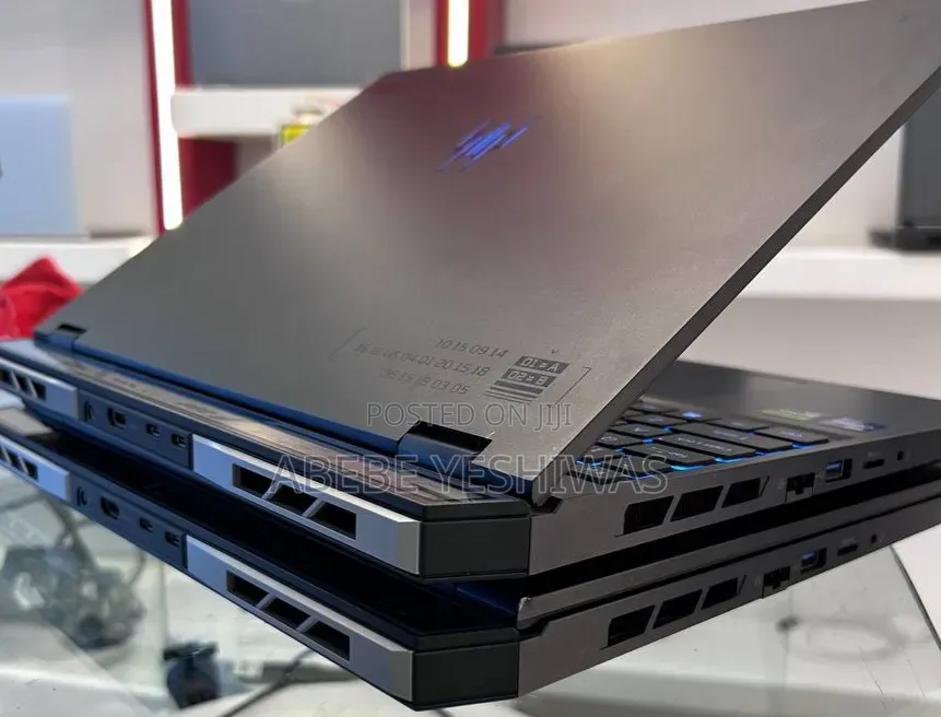 New Laptop Neo Basic B11W 16GB Intel Core i9 SSD 1T
