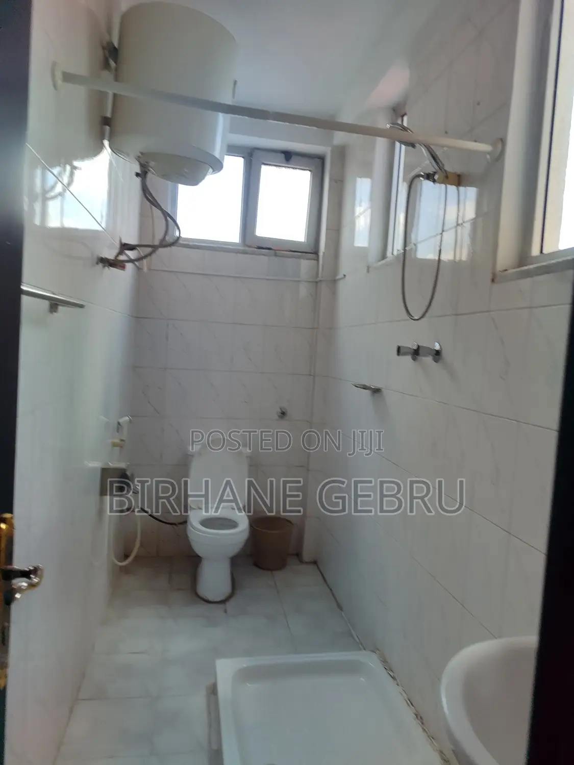Furnished 10bdrm House in G+3, Bole for rent