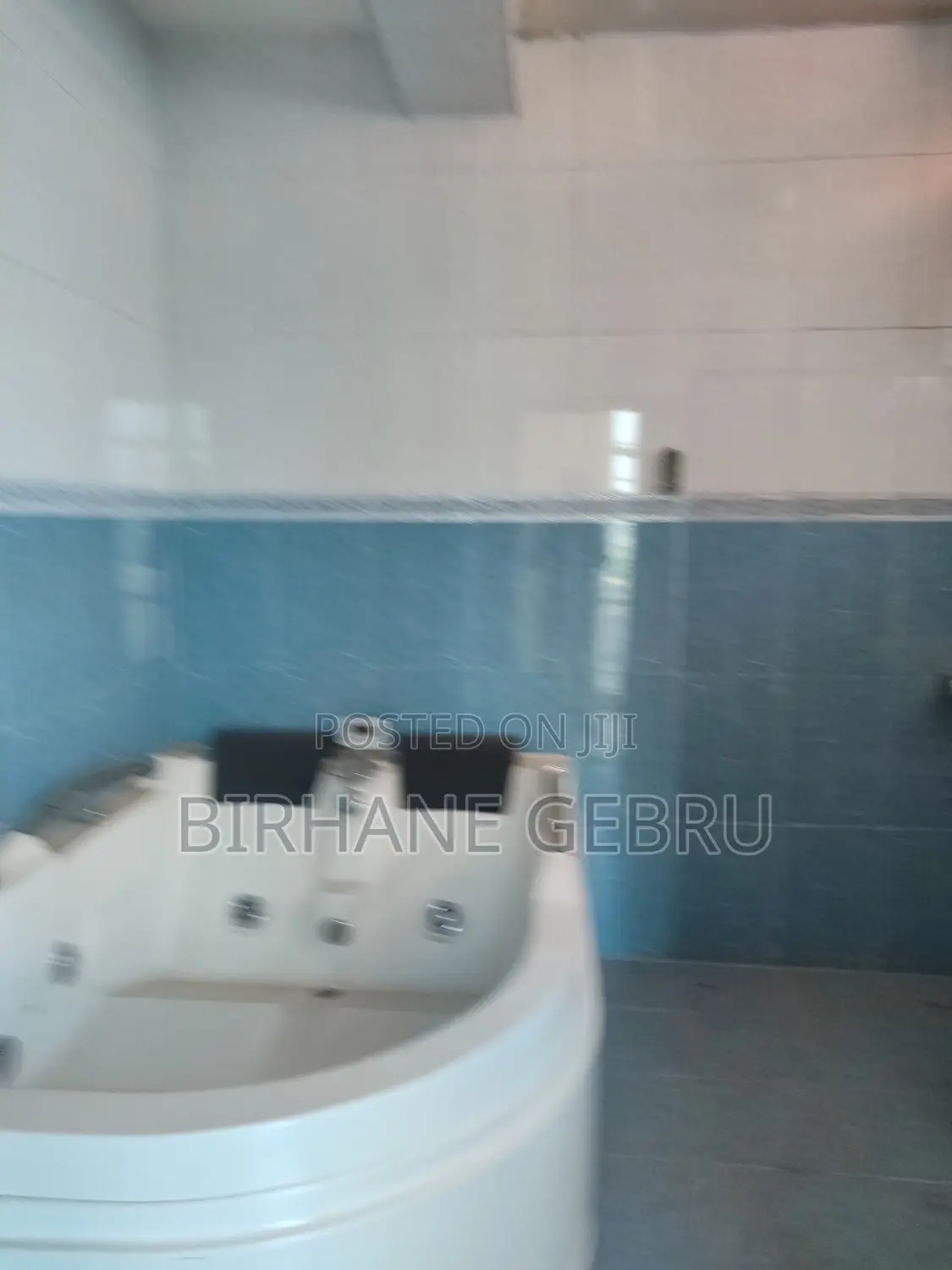 9bdrm House in G+3 House, Bole for rent
