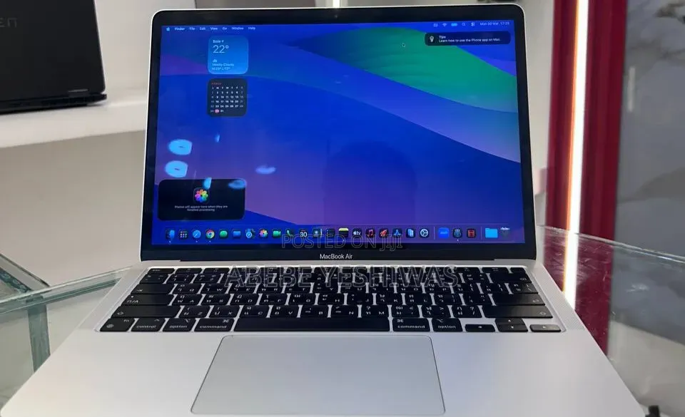 New Laptop Apple MacBook Air 2020 M1 8GB SSD 256GB