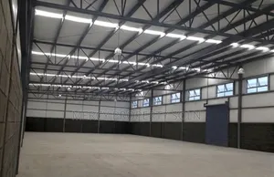 የሚከራይ መጋዘን ቃሊቲ አአ 5 ክፍል ቢሮ ጋር