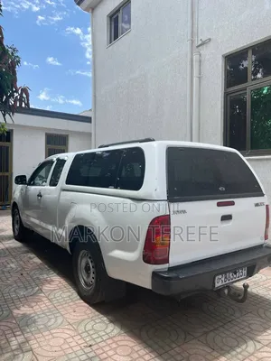 Toyota Hilux 2.5 D-4D SRX 2009 White