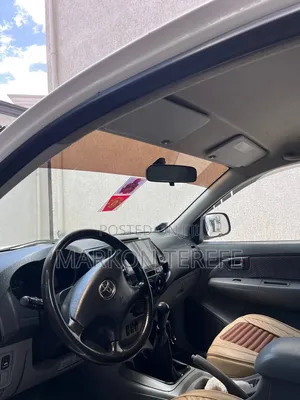 Toyota Hilux 2.5 D-4D SRX 2009 White