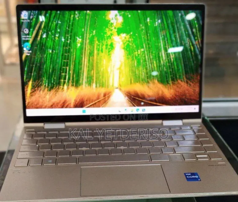 New Laptop HP Envy X360 8GB Intel Core i7 SSD 1T